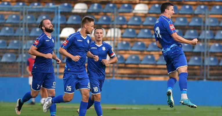 FOTO Hajduk s igračem više pobijedio nogometaše Varaždina pred