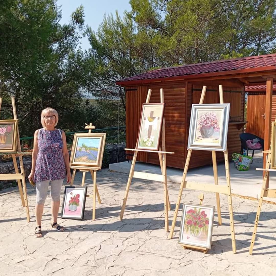 Kravica: Nakon izložbe rukotvorina,otvorena likovna kolonija