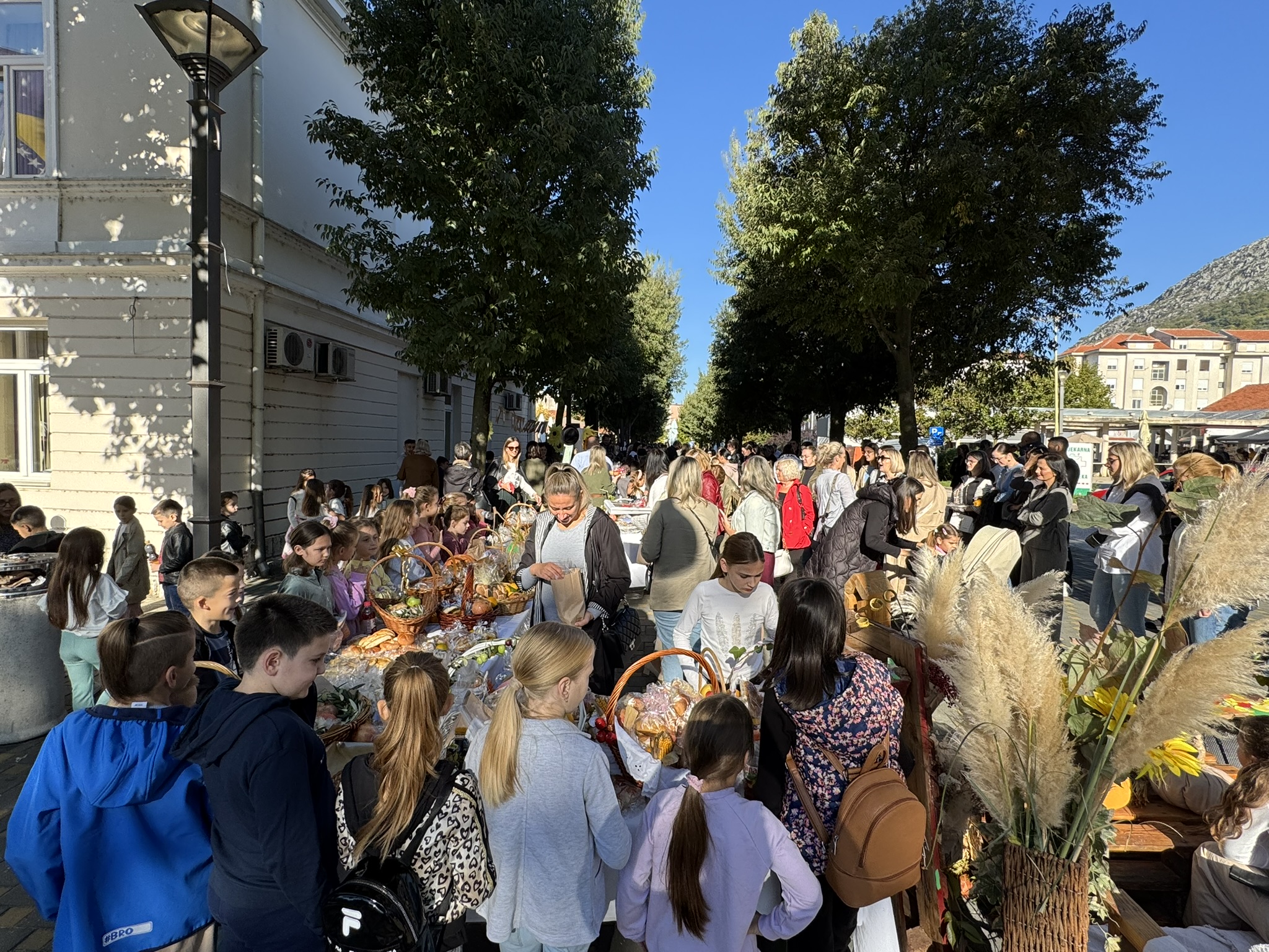 Foto: Obilježavanje “Dana kruha i zahvalnosti za plodove zemlje” u Ljubuškom