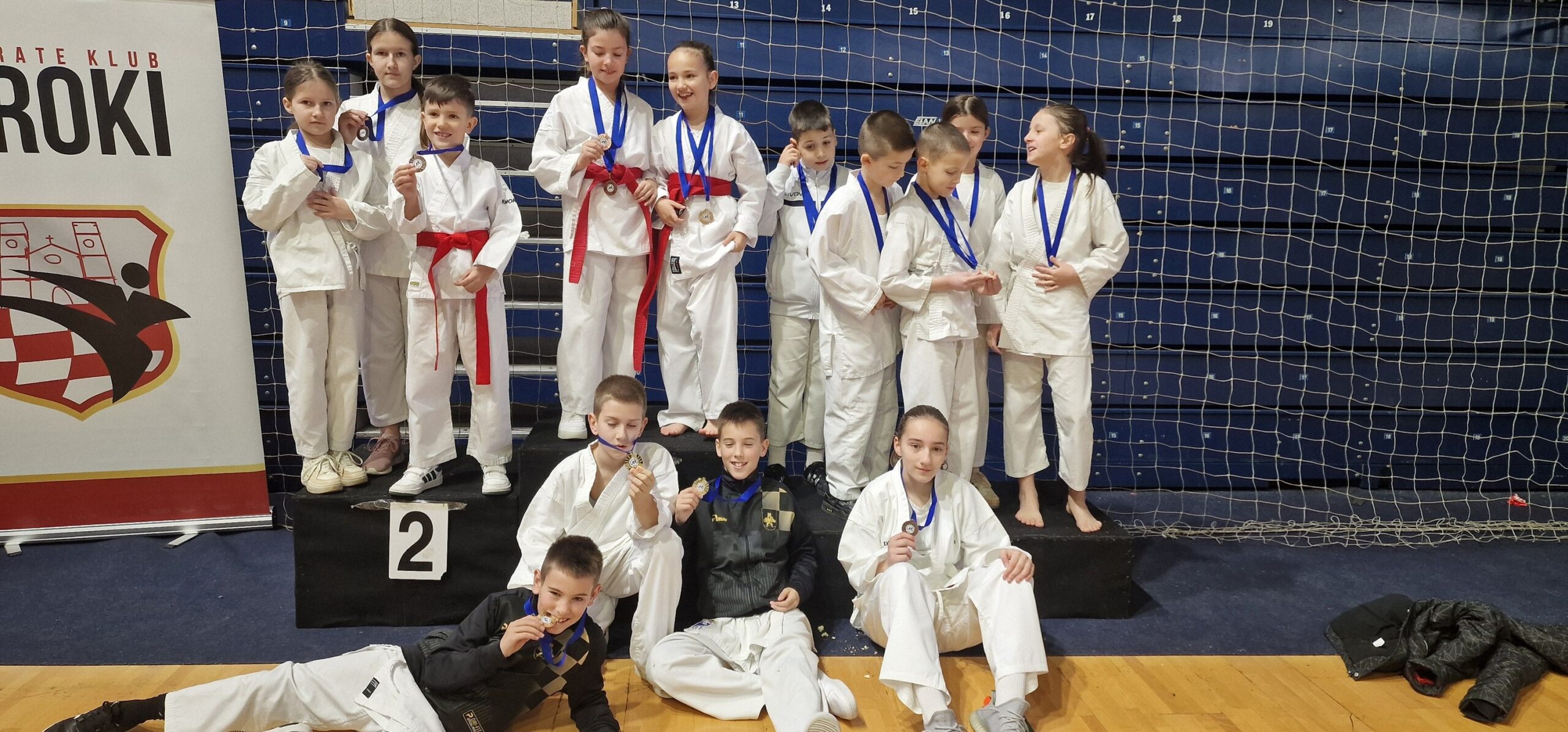 Karate klub Ljubuški u Širokom Brijegu uzeo pet prvih mjesta i 18 medalja