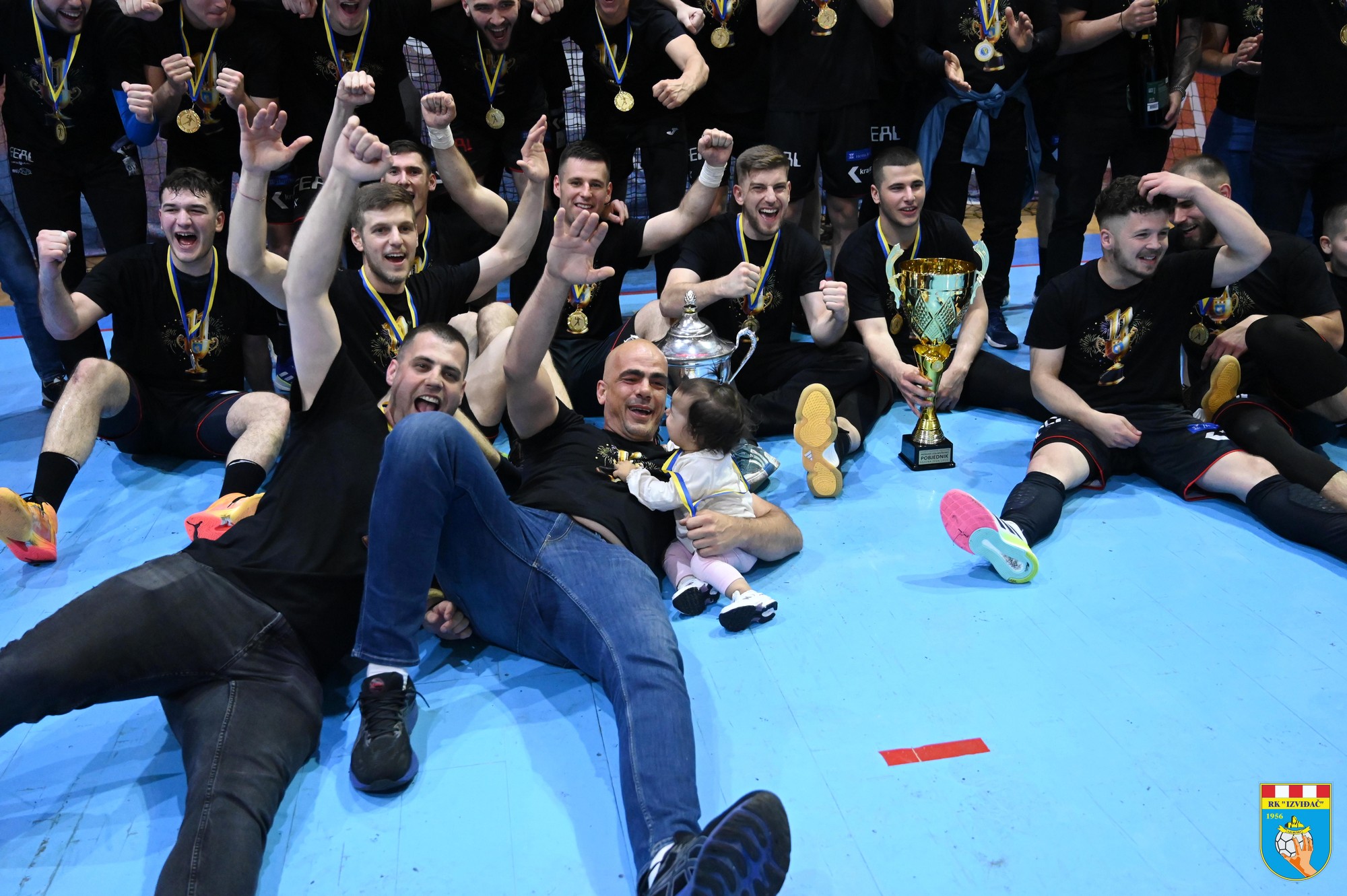 RK Izviđač Agram: Oproštajna utakmica i proslava 11.titule prvaka BiH!