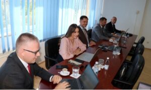 77. sjednica Vlade ŽZH: Utvrđeni zakoni o državnim službenicima, građenju i prostornom uređenju te donesene odluke o suradnji, naknadama i kadrovskim rješenjima