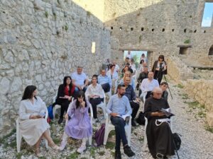 Održana Književna večer na tvrđavi herceg Stjepana Kosače u Ljubuškom