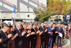 Dopremijer Kraljević s federalnim ministrima Pozder i Nedić nazočio otvaranju novog Doma zdravlja u Kiseljaku  