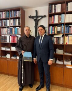 Dopremijer Kraljević posjetio Franjevački provincijalat Bosne Srebrene