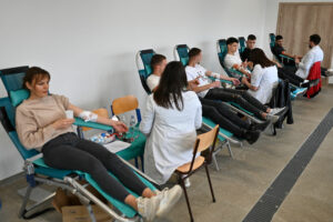 Ljubuški srednjoškolci darovali 54 doze krvi 