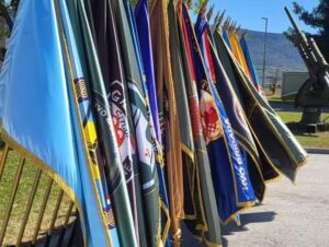 Mostar: Svečanost povodom 34 godine HVO-a i 21 godine 1. gardijske pukovnije