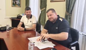 Ljubuški:Potpisan ugovor vrijedan više od 2,4 milijuna KM za energetsku obnovu škole i vrtića