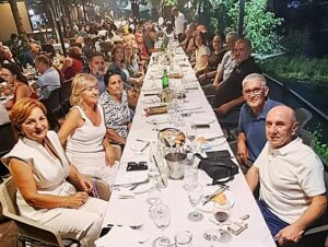 Četrdeset i pet godina mature proslavili uz večeru: “Ne moramo čekati okrugle obljetnice”